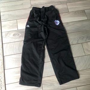 Adidas Boys medium 10-12 joggers black and red